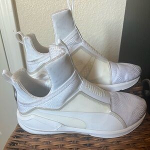 Women’s Puma Shoes